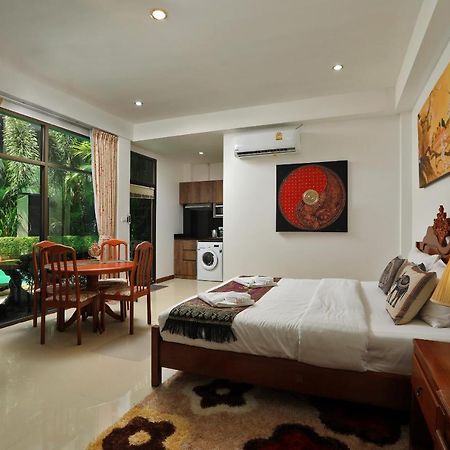Palm Oasis Apartman Nai Harn Kültér fotó